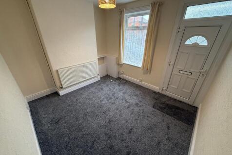 Short Street, Burton-On-Trent, DE15 photo 2