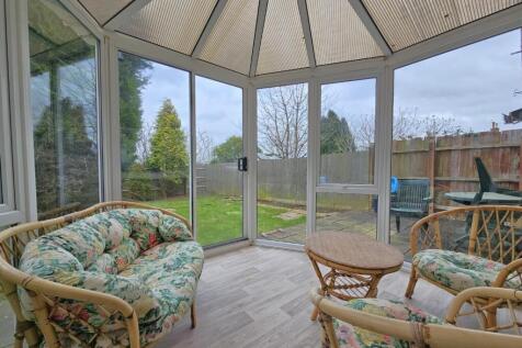 Swale Drive, Kings Heath, Northampton NN5 photo 5