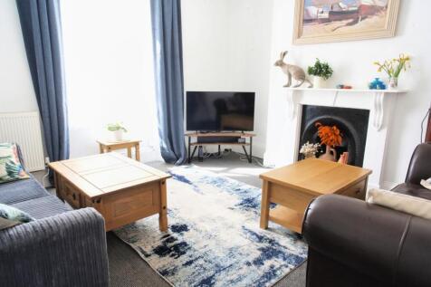 lounge plym .JPG