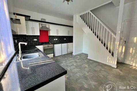 St. Germain Street, Farnworth, BL4 photo 3