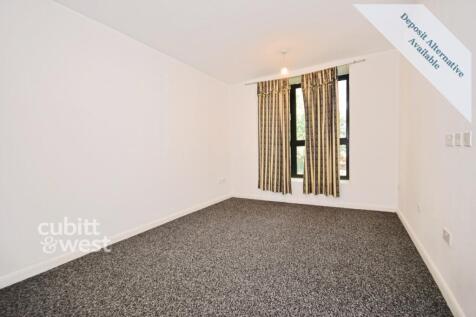 Broadwalk, Crawley, RH10 photo 4