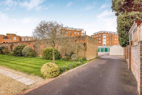 Communal Gardens and Garages 