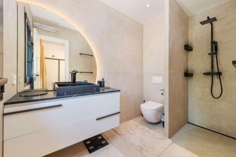 10 - Finca Binissale