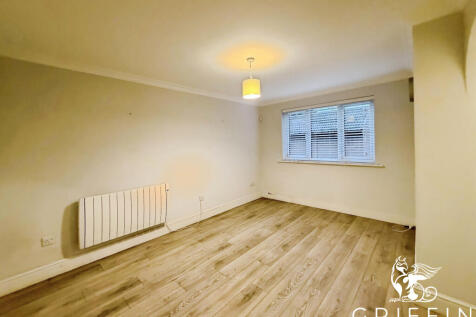 Porter Close, West Thurrock, RM20 photo 3