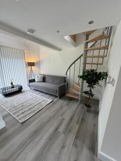 Trinity Close, STRATFORD-UPON-AVON, CV37 6BQ photo 4