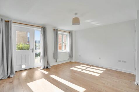 Sitting/Dining Room