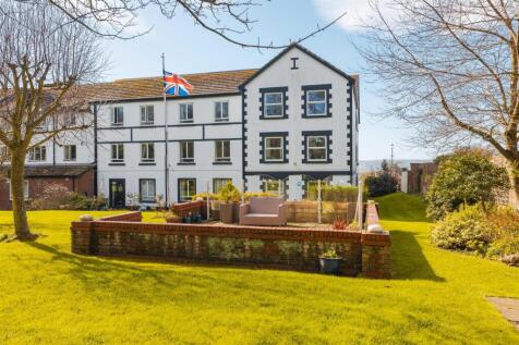 17 Deeside Court-52.jpg