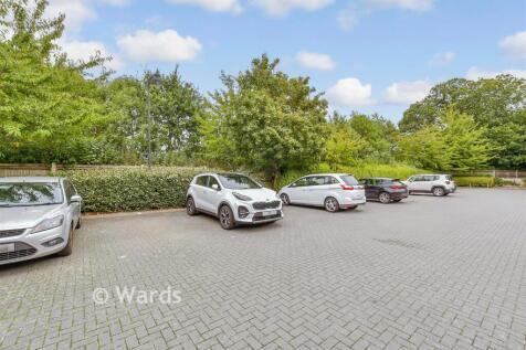 Driveway/Parking.