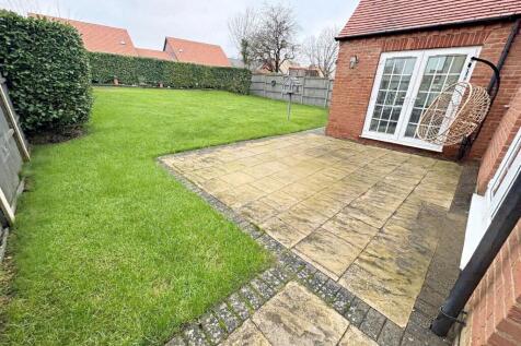 GARDEN USE THIS ONE -NEW.jpg