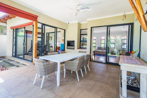 Enclosed Patio / Gym