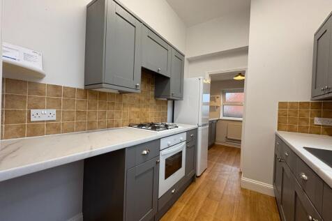 Alexandra Road, Southbourne photo 3
