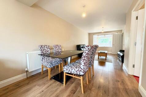 Filton, Mortimer Road, BS34 7LF photo 3