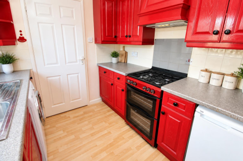 Kitchen 2.png