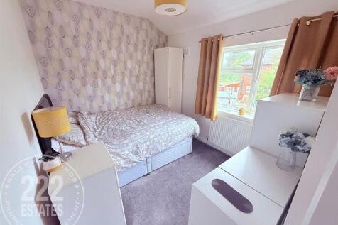 PHOTO-2025-10-16-14-13-31 (8).jpg