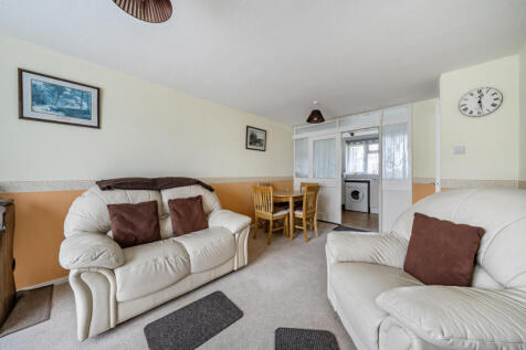 1359279-7-68d6a52...