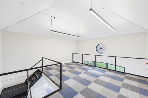 Office to rent Image 9