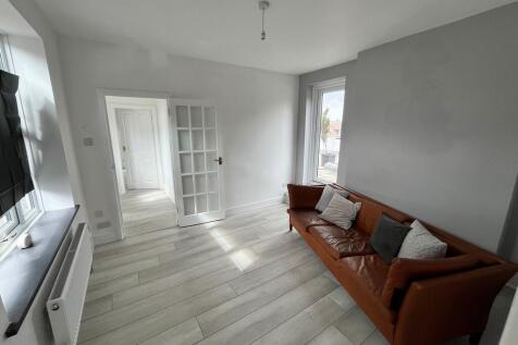 Highcliffe Road, Winchester photo 3