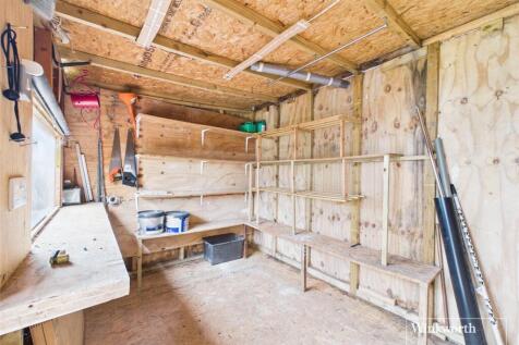 Shed