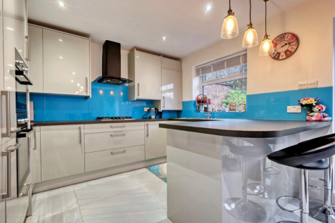 Boundary Drive, Brentwood, Essex, CM13 photo 3