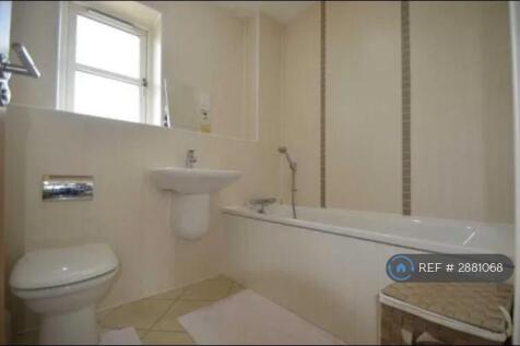 Main Toilet Bath