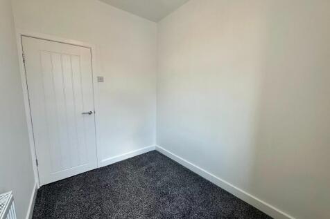 Saxifield Street, Burnley, Lancashire, BB10 photo 5