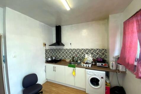 14_residential_kitchen.jpg
