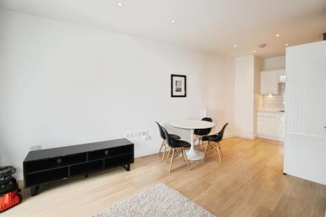 Reception/Kitchen
