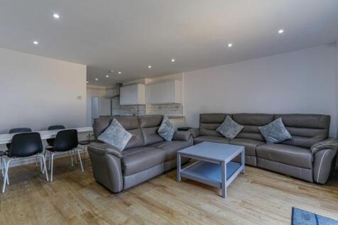 5-bed house on Miskin Street, Cathays, £2,500/mo