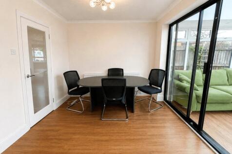 Highfields Close, Stoke Gifford, Bristol, BS34 photo 3