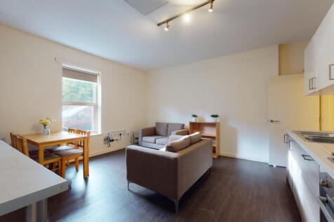 1-bed house on Barker Street, Newcastle upon Tyne, £498/mo