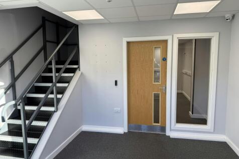 Distribution Warehouse for sale Image 3