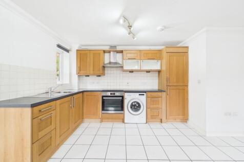 CAM01920G0-PR0060-STILL004