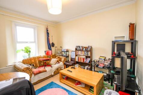 Sitting Room First Floor Flat