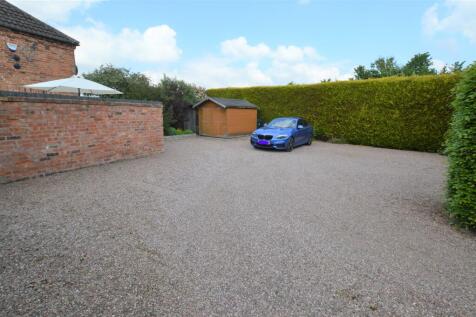 private driveway