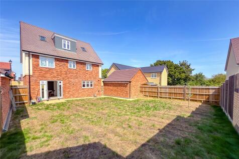 Osprey Drive, St. Albans, Hertfordshire, AL4 photo 4