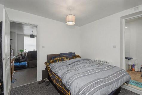 Park Lane - Bedroom