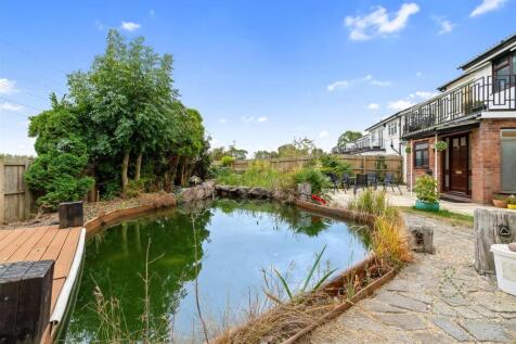 Catherine Drive, Hern Crabtree (29).jpeg