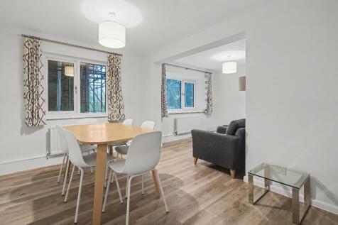 Living / dining area