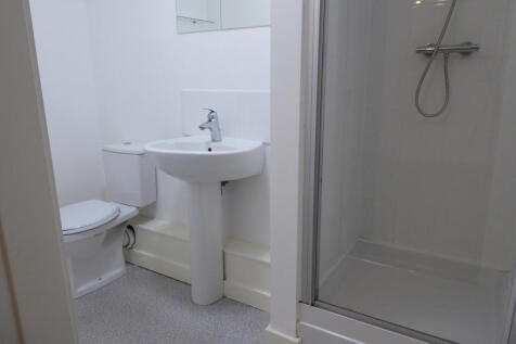 En-suite bathroom