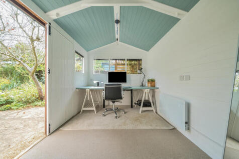 1342123-1-68a47e3...