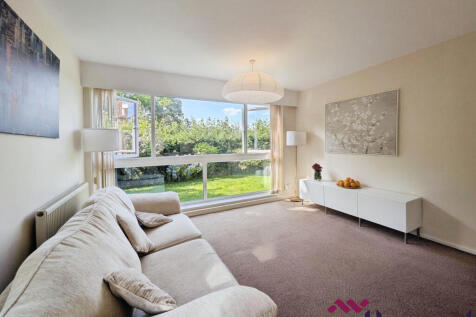 Lacey Court, Wilmslow, SK9 photo 4