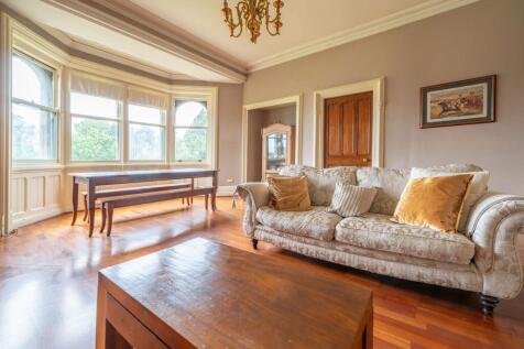 SITTING DINING ROOM