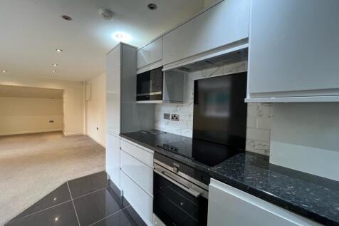 Rectory Lane, Birmingham, West Midlands, B36 photo 4