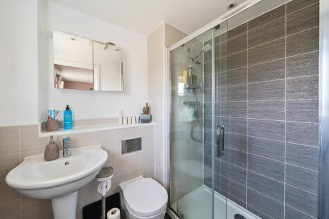 1304729-8-684078e...