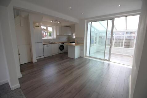 Crossfield Street, Bury, BL9 photo 4