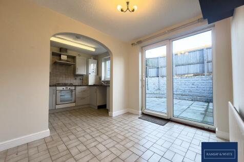 Craig Y Darren, Aberdare, CF44 8PY photo 3