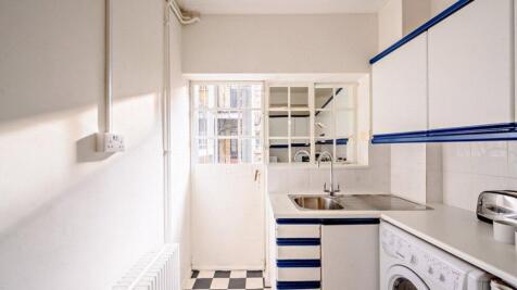 Fulham Road, London photo 3