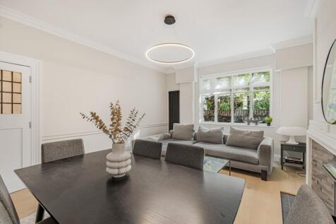 Connaught Street, London, W2 photo 3