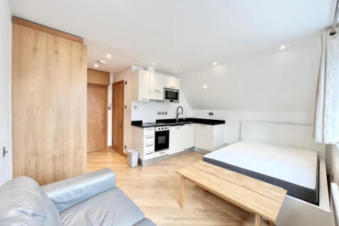 Frognal, Hampstead, NW3