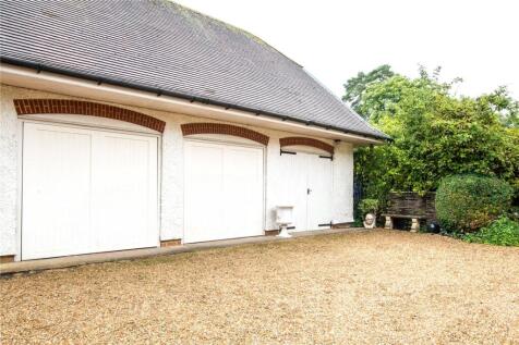 Triple Garage